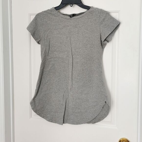 *free Revamped short sleeve t-shirt - Picture 1 of 4